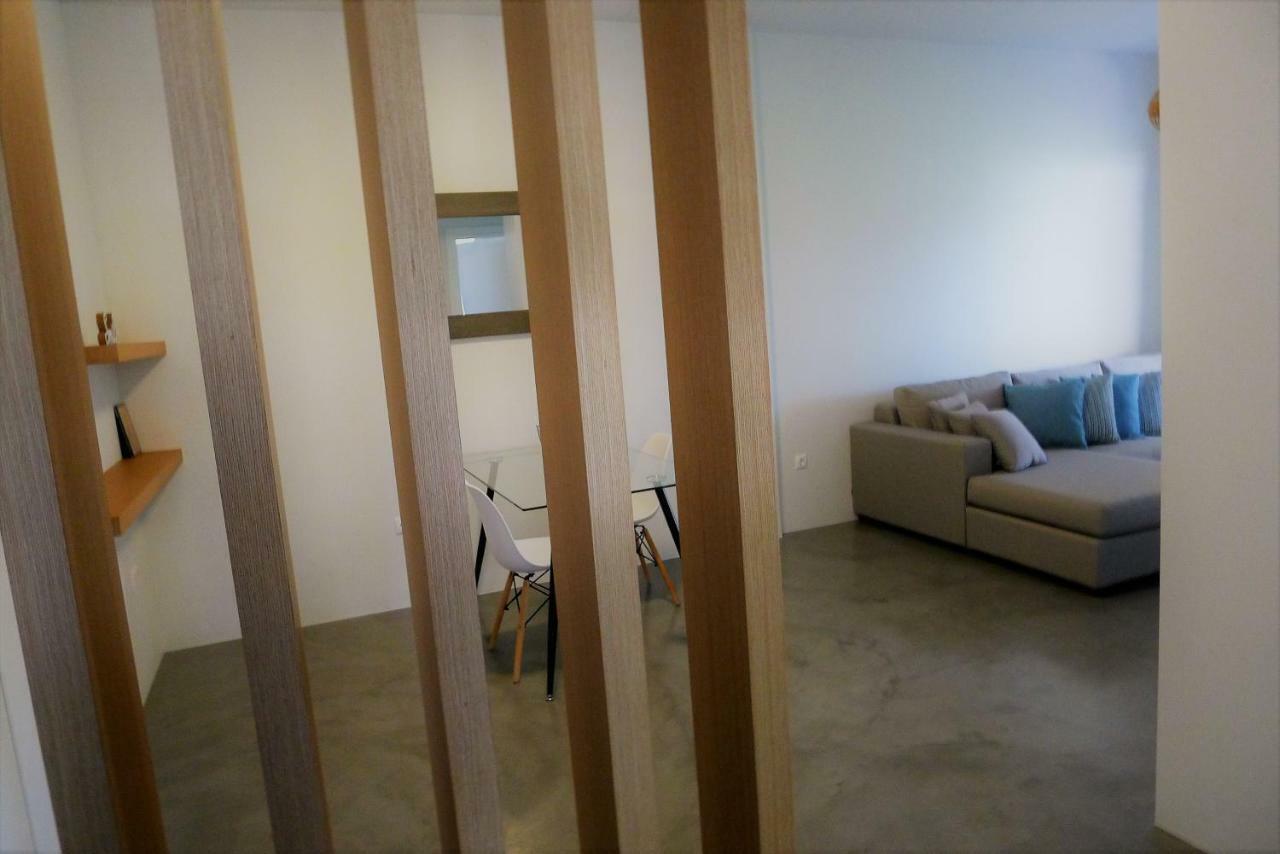 Deluxe Apartment In Vouliagmeni Атина Екстериор снимка